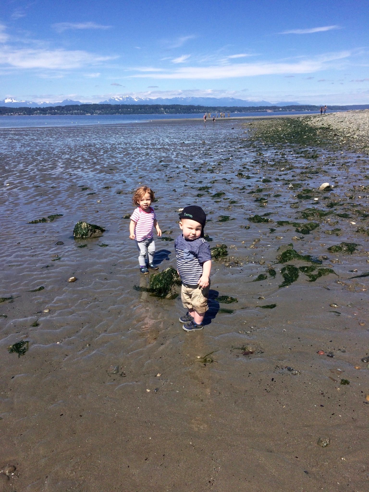 I'm splashing at the beach!