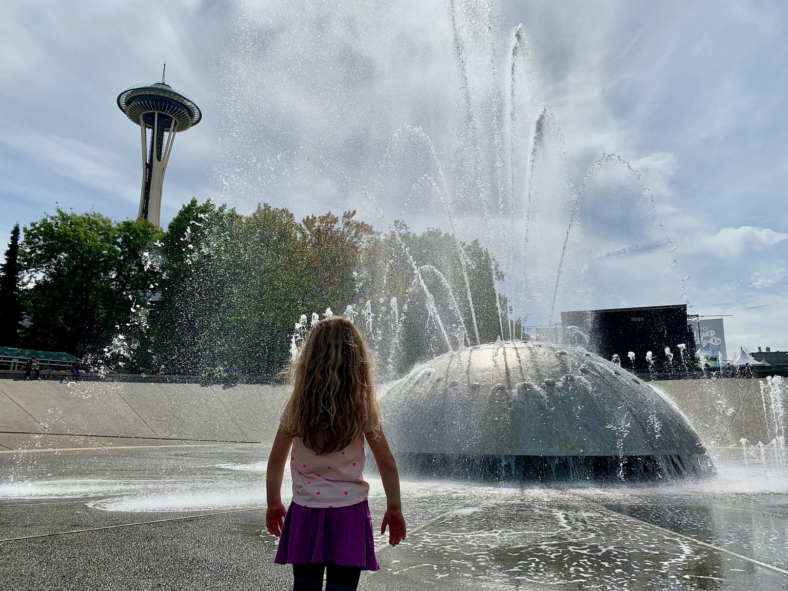 I'm frolicking in the fountain!